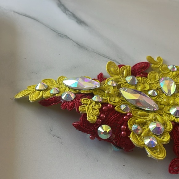 Dance head piece - Picture 5 of 5